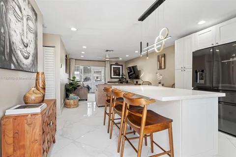2769 W Ashley Dr W # B, West Palm Beach FL 33415