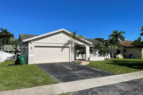 5828 SW 117th Ter, Cooper City FL 33330