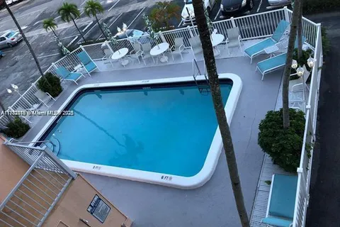 625 Antioch # 302, Fort Lauderdale FL 33304