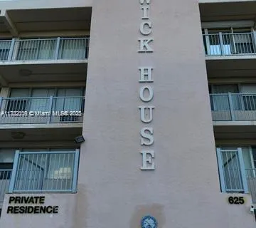 625 Antioch Ave # 302, Fort Lauderdale FL 33304