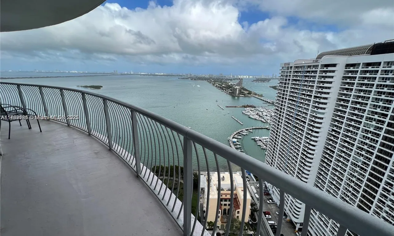 1750 N Bayshore Dr # 3702, Miami FL 33132