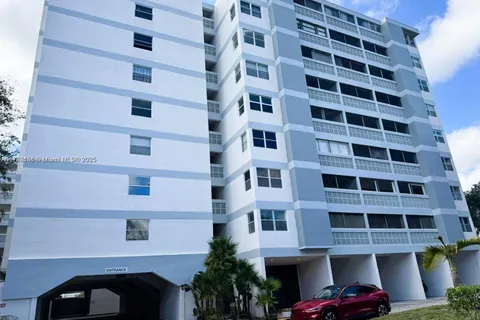 3301 Spanish Moss Ter # x, Lauderhill FL 33319