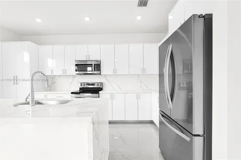 22554 SW 124 CT # A, Miami FL 33170