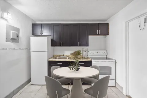 332 SW 3rd St # 5, Belle Glade FL 33430