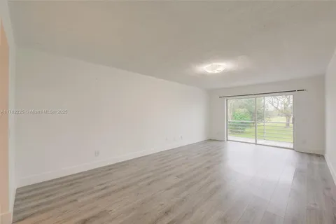 2495 SW 82nd Ave # 204, Davie FL 33324