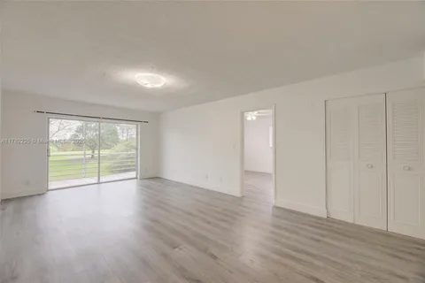 2495 SW 82nd Ave # 204, Davie FL 33324
