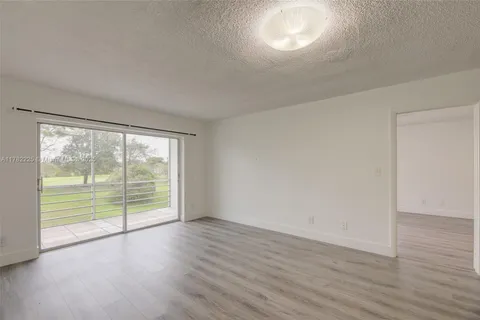 2495 SW 82nd Ave # 204, Davie FL 33324