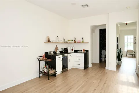 8304 NW 7th Ct # 8304, Boca Raton FL 33487
