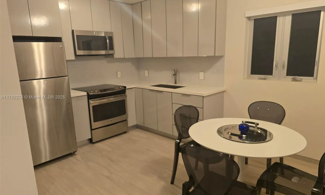 3151 Sheridan Ave # 2, Miami Beach FL 33140