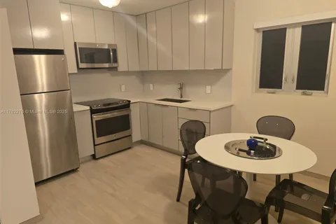 3151 Sheridan Ave # 2, Miami Beach FL 33140