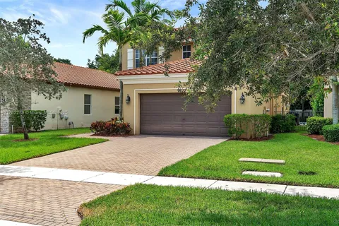 4622 Capital Dr, Lake Worth FL 33463