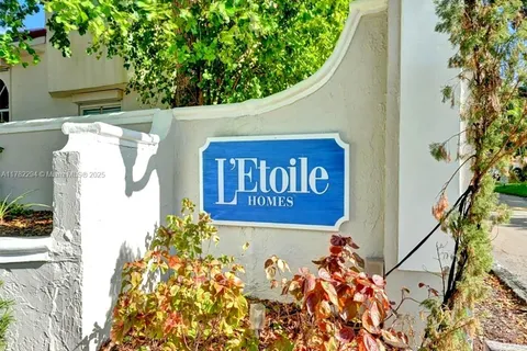 3965 Hyde Park Cir # 3965, Hollywood FL 33021