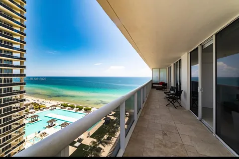 1830 S Ocean Dr # 1808, Hallandale Beach FL 33009