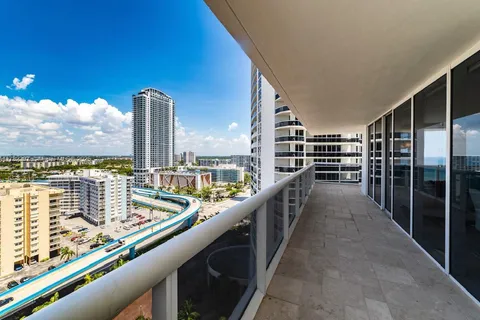 1830 S Ocean Dr # 1808, Hallandale Beach FL 33009