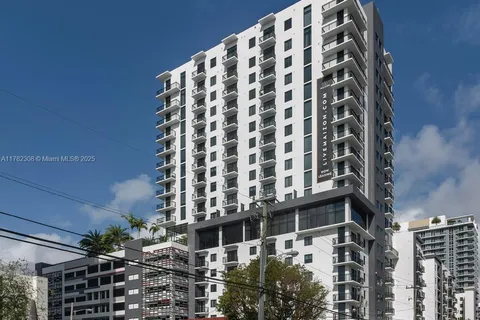 221 SW 12th St # 722, Miami FL 33130