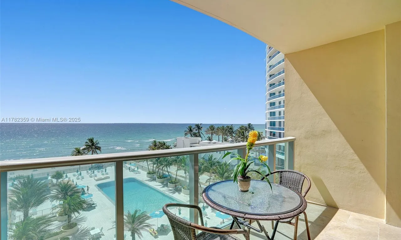 2501 S Ocean Dr, Hollywood FL 33019