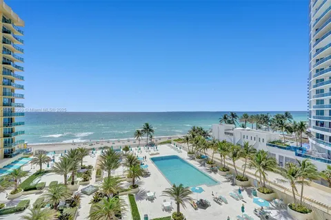 2501 S Ocean Dr, Hollywood FL 33019