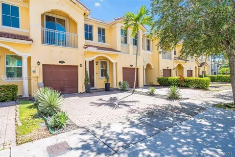 981 SW 149th Ct # 981, Miami FL 33194