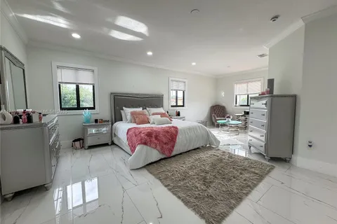 7408 SW 189th St, Cutler Bay FL 33157