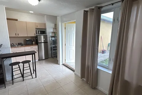 11351 SW 245th St # 1, Homestead FL 33032
