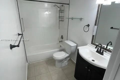 6135 NW 186th St # 205, Hialeah FL 33015