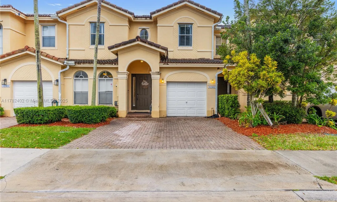 12362 SW 122nd St, Miami FL 33186
