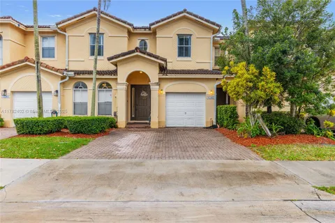 12362 SW 122nd St, Miami FL 33186