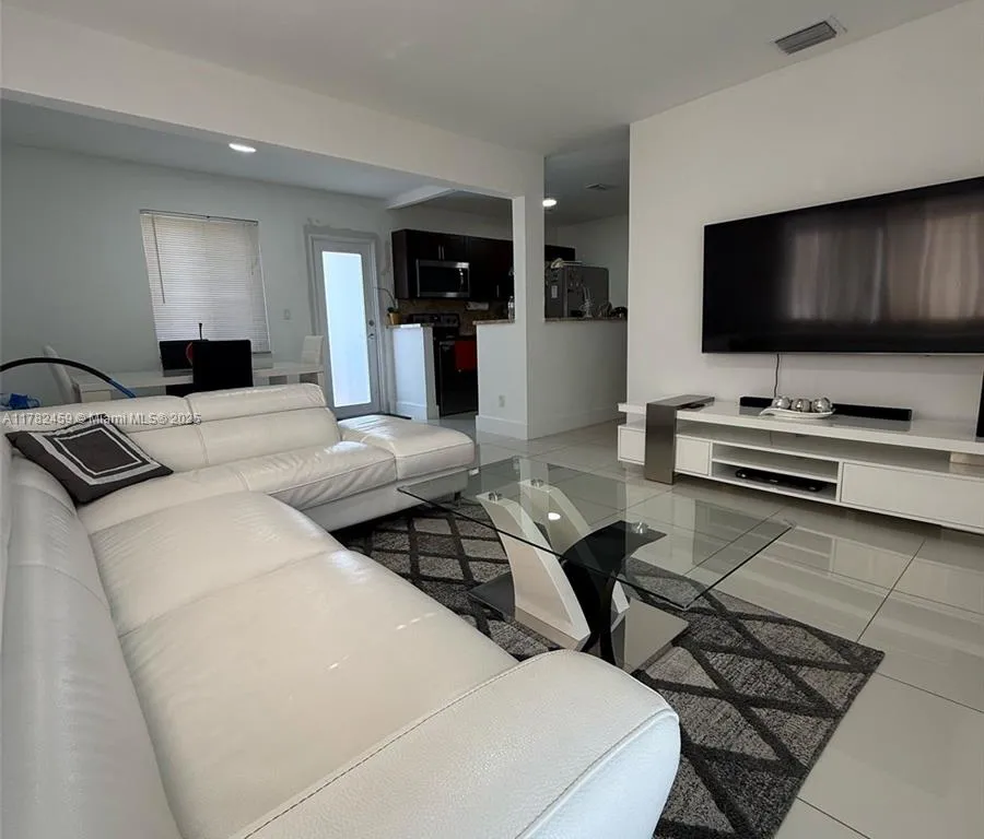 1651 NW 68th Ter, Miami FL 33147