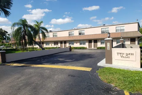 4100 NW 16th Ave # 2, Oakland Park FL 33309