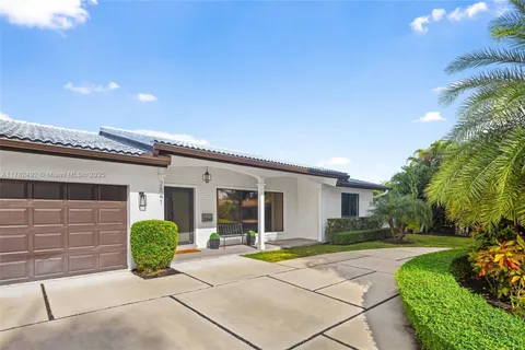 2841 NE 55th St, Fort Lauderdale FL 33308