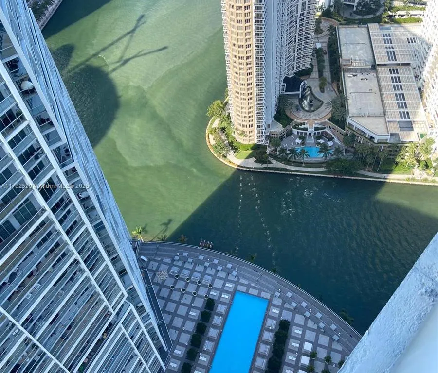 495 Brickell Ave # 5706, Miami FL 33131