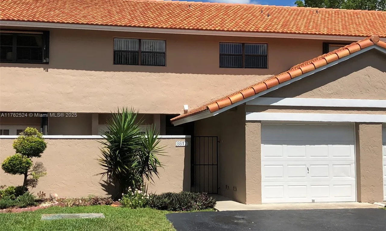8817 SW 113 PL CR W, Miami FL 33176