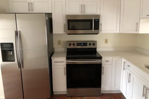 8817 SW 113 PL CR W, Miami FL 33176
