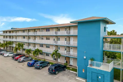 5800 Margate Blvd # 3, Margate FL 33063