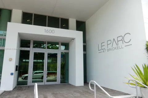 1600 SW 1st Ave # 506, Miami FL 33129