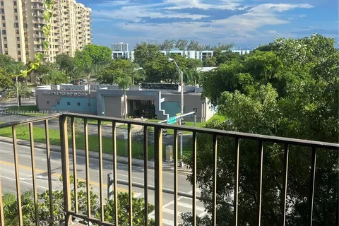 1465 NE 123rd St # 515, North Miami FL 33161