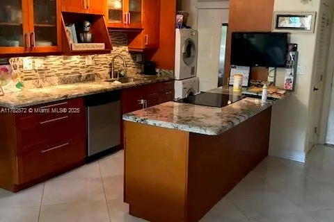 2900 Banyan St # 202, Fort Lauderdale FL 33316