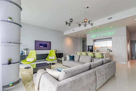 480 NE 31st St, Miami FL 33137