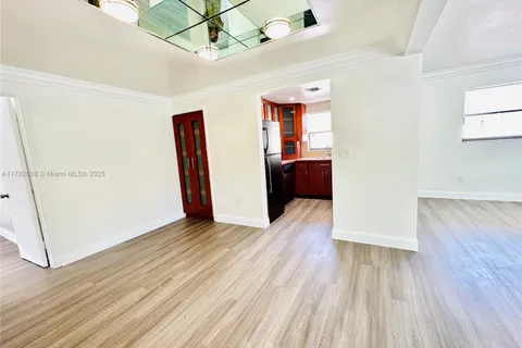 3751 NE 170th St # 2, North Miami Beach FL 33160