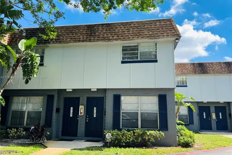 4705 NW 9th Dr # 4705, Plantation FL 33317