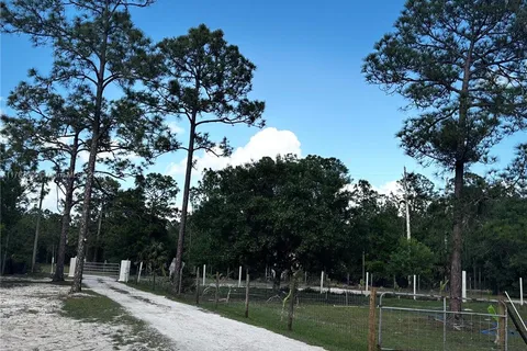 5120 pioneer 10th st, Clewiston FL 33440