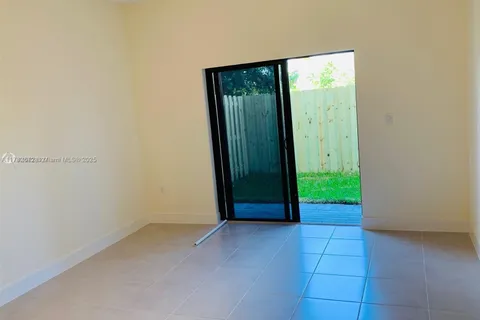 7805 NW 104th Ave # 2, Doral FL 33178