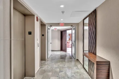 17201 Collins Ave # 704, Sunny Isles Beach FL 33160