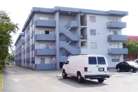 495 NW 72nd Ave # 201, Miami FL 33126