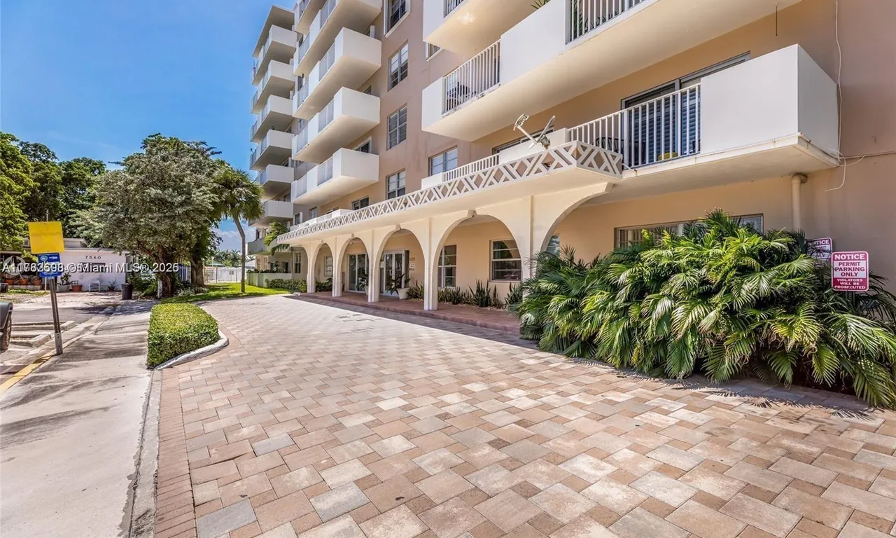1455 N Treasure Dr # 6F, North Bay Village FL 33141