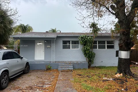 1726 NW 9th Ave # 1726, Fort Lauderdale FL 33311