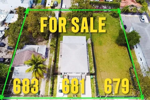 683 & 681 & 679 NW 30th St, Miami FL 33127