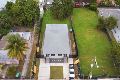 683 & 681 & 679 NW 30th St, Miami FL 33127