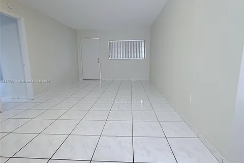 7727 W 29th Ln # 39, Hialeah FL 33018