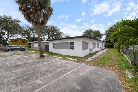 417 NW 15th Ave # 3, Fort Lauderdale FL 33311